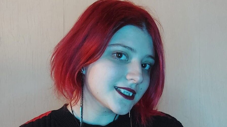 PoppyBlom