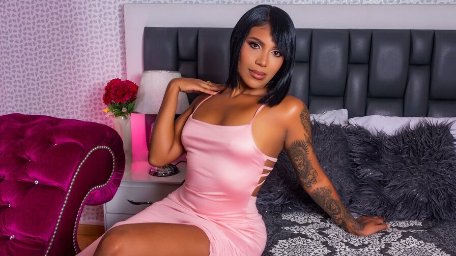 VickyHez